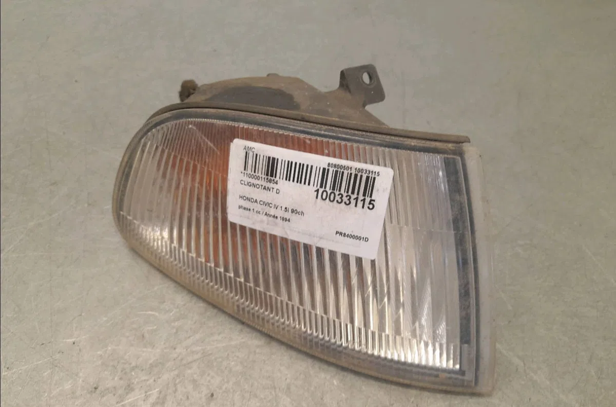 Clignotant droit HONDA CIVIC IV  1.5i 90ch occasion — photo 2