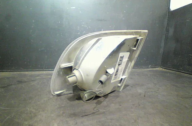 Clignotant droit Mercedes-benz VITO Camionnette (W638) 108 cdi 2.2 (638.094) (1999-2003) occasion