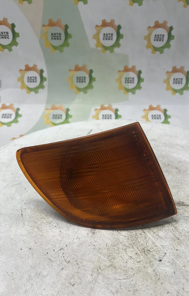 Clignotant droit MERCEDES VITO 638 occasion — photo 3