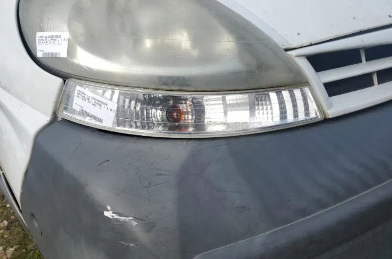 Clignotant droit NISSAN PRIMASTAR 1 PHASE 1 occasion — photo 2