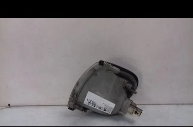Clignotant droit Nissan SERENA (C23) 1.6 (1993-2001) 5 portes occasion