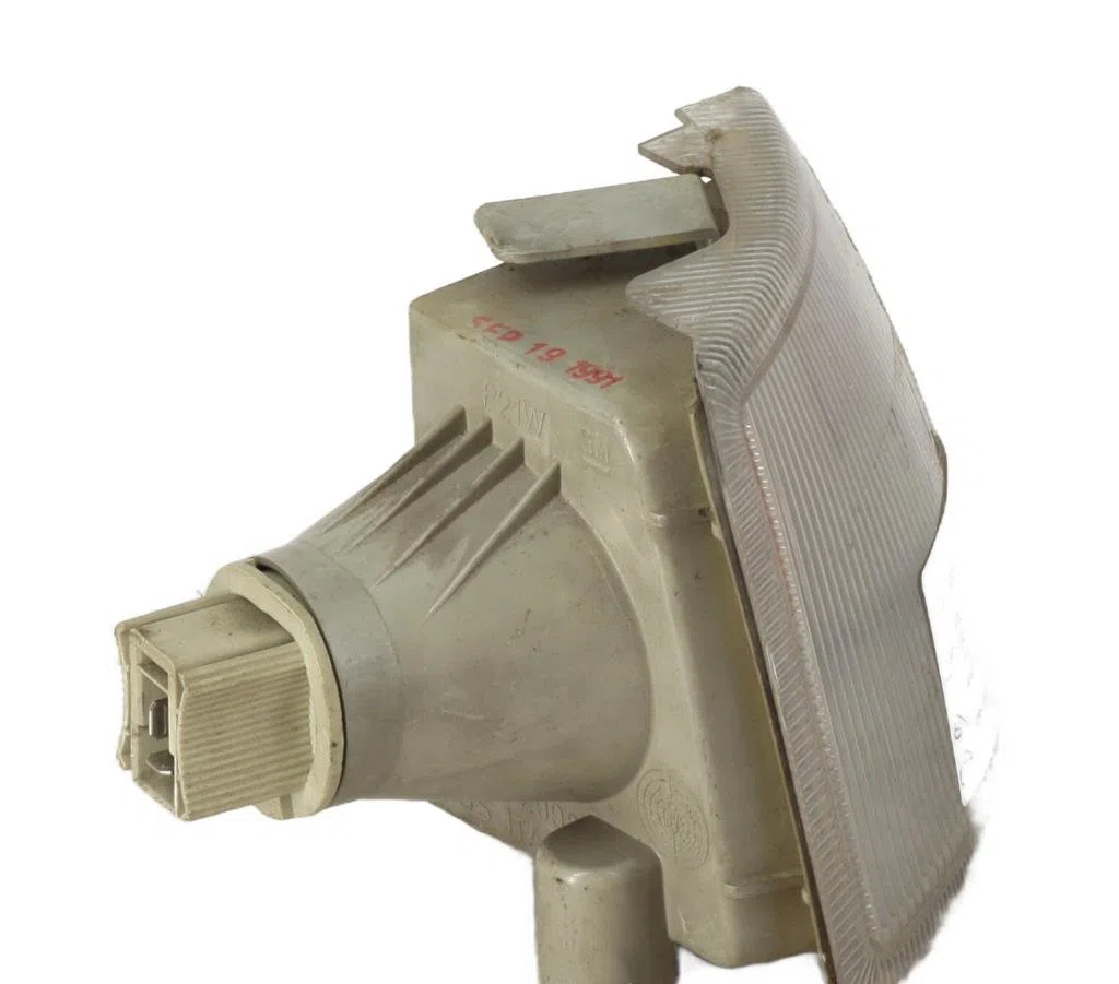 Clignotant droit Opel VECTRA A (J89) 1.6 (f19, m19) (1988-1993) occasion — photo 2