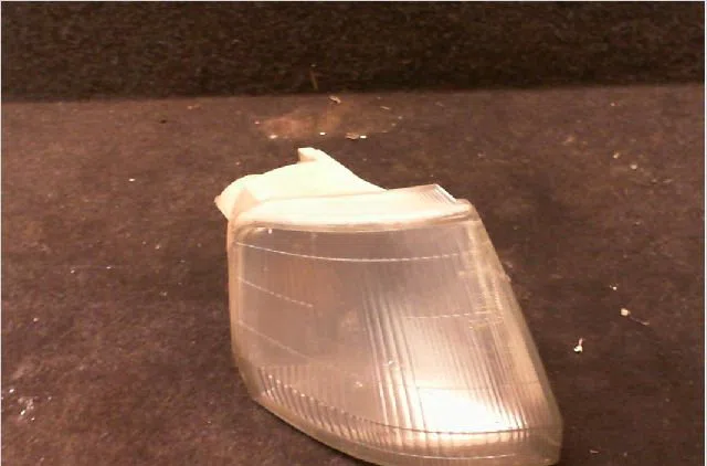 Clignotant droit Peugeot 106 I (1A, 1C) 1.0 (1991-1996) occasion — photo 2