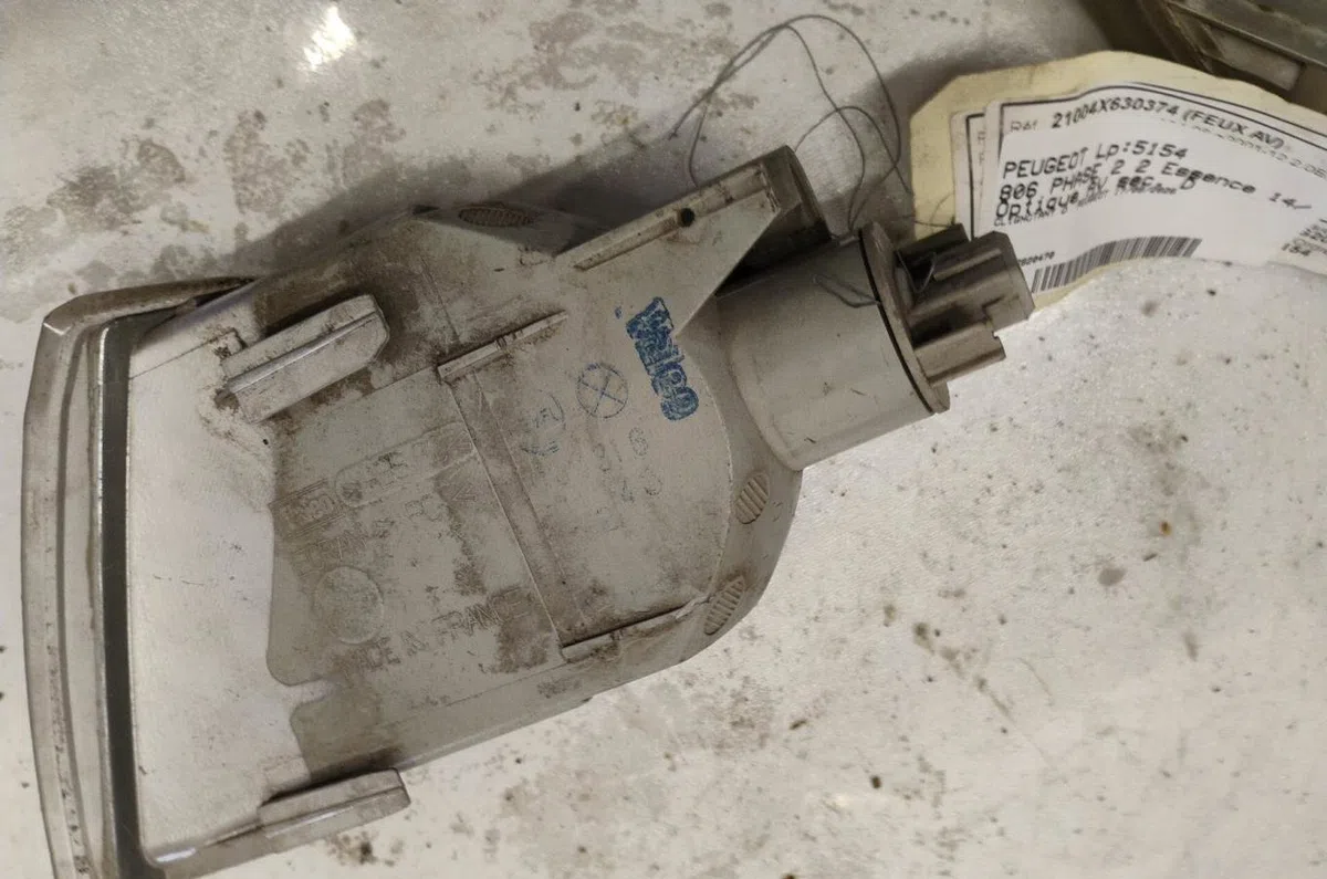 Clignotant droit Peugeot 806 (221) 2.0 16v (1998-2000) occasion — photo 4