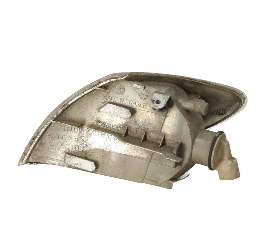 Clignotant droit Renault MEGANE I (BA0-1_) 1.4 e (ba0e, ba0v) (1996-2003) occasion — photo 3
