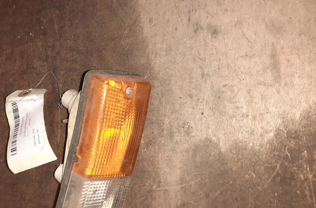 Clignotant droit RENAULT REN R5 occasion — photo 2