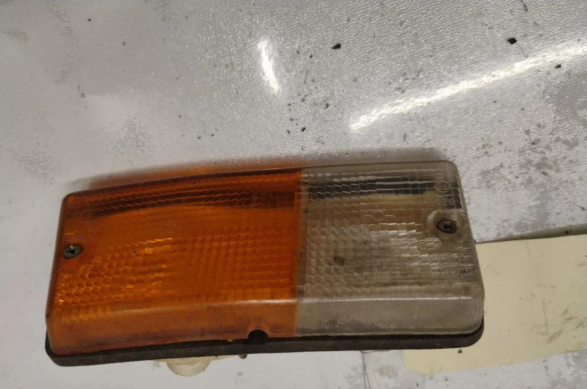 Clignotant droit RENAULT REN R5 occasion — photo 4