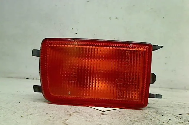 Clignotant droit Volkswagen GOLF III (1H1) 1.8 (1991-1997) 5 portes occasion