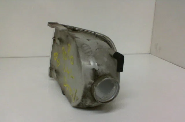 Clignotant droit VOLKSWAGEN POLO III Phase 1 10-1994--11-1999 1.4i 8v 60ch occasion