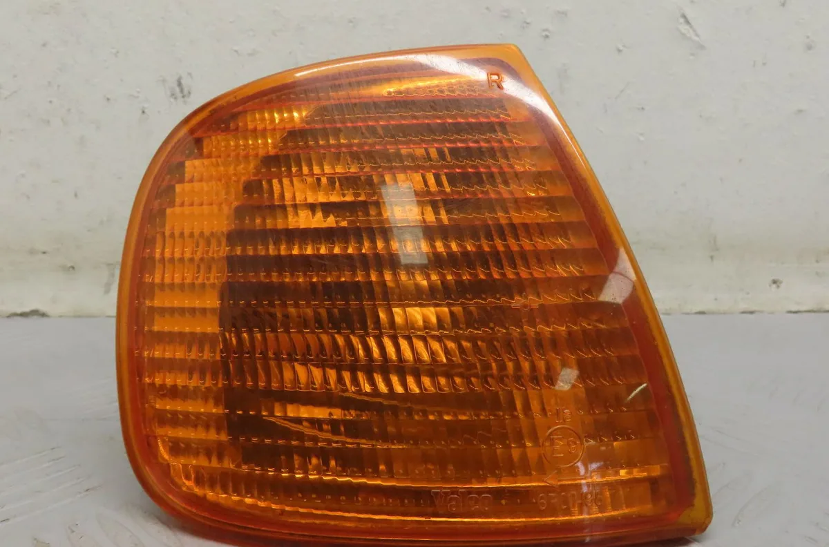 Clignotant droit Volkswagen POLO Variant (6V5) 1.4 (1997-2001) occasion