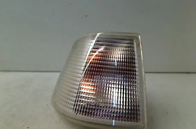 Clignotant droit VOLVO 460 1994 occasion