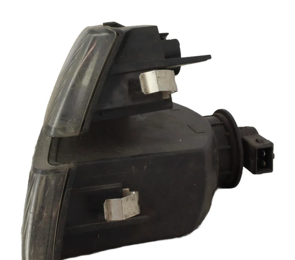 Clignotant gauche Alfa romeo 147 (937_) 1.9 jtd (937.axf1a, 937.bxf1a) (2003-2010) occasion — photo 2