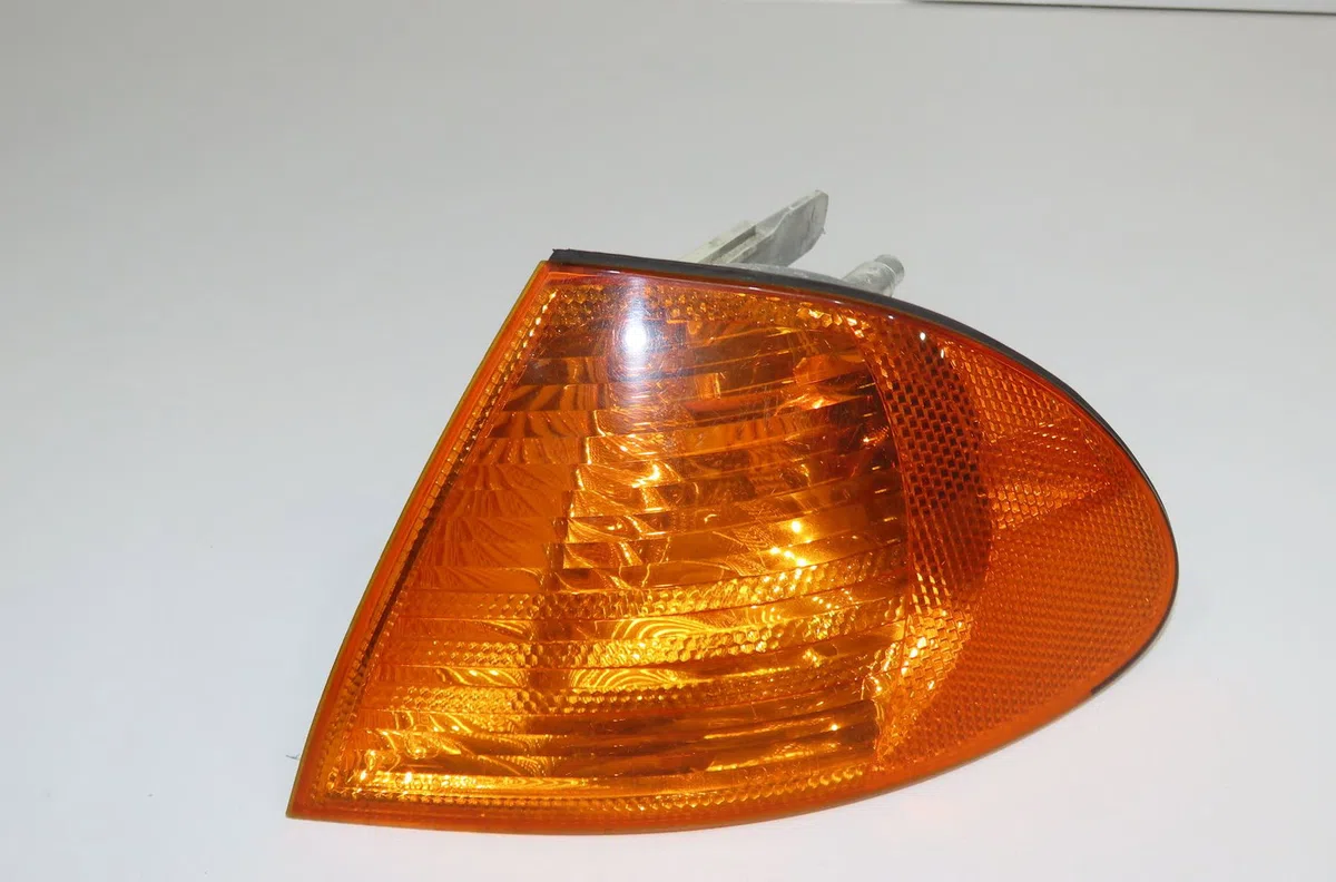 Clignotant gauche Bmw 3 (E46) 316 i (1998-2002) occasion — photo 2