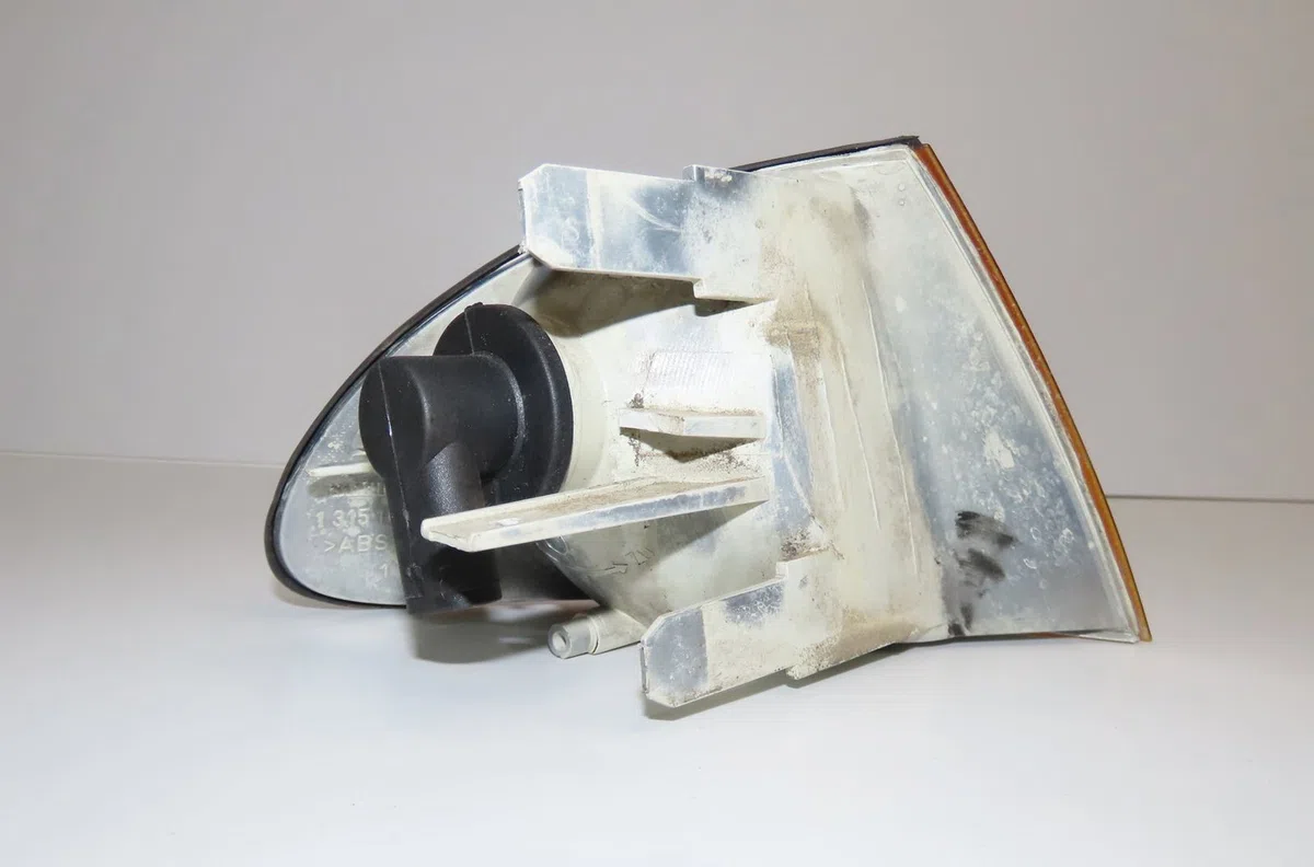 Clignotant gauche Bmw 3 (E46) 316 i (1998-2002) occasion — photo 3