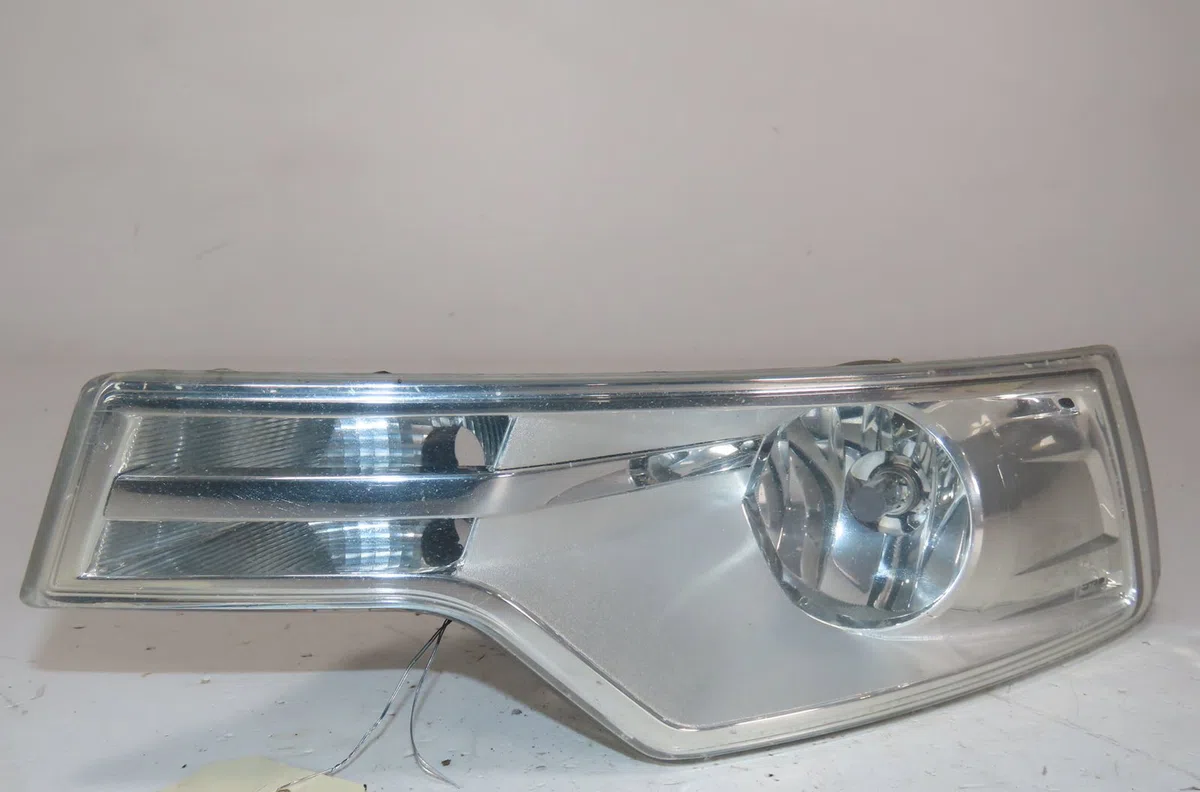Clignotant gauche Citroen C5 III Break (RW_) 1.6 hdi 110 (2008) 5 portes occasion