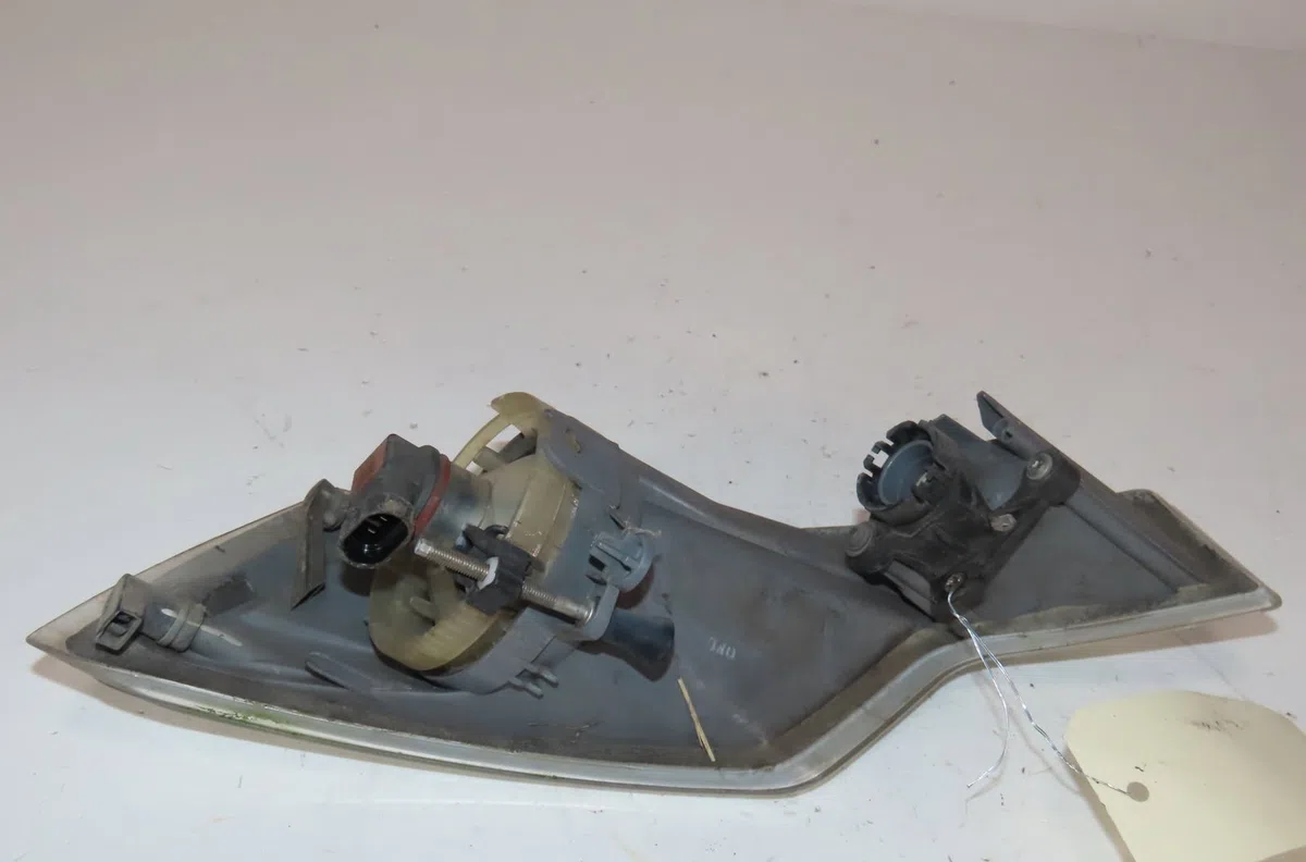Clignotant gauche Citroen C5 III Break (RW_) 1.6 hdi 110 (2008) 5 portes occasion
