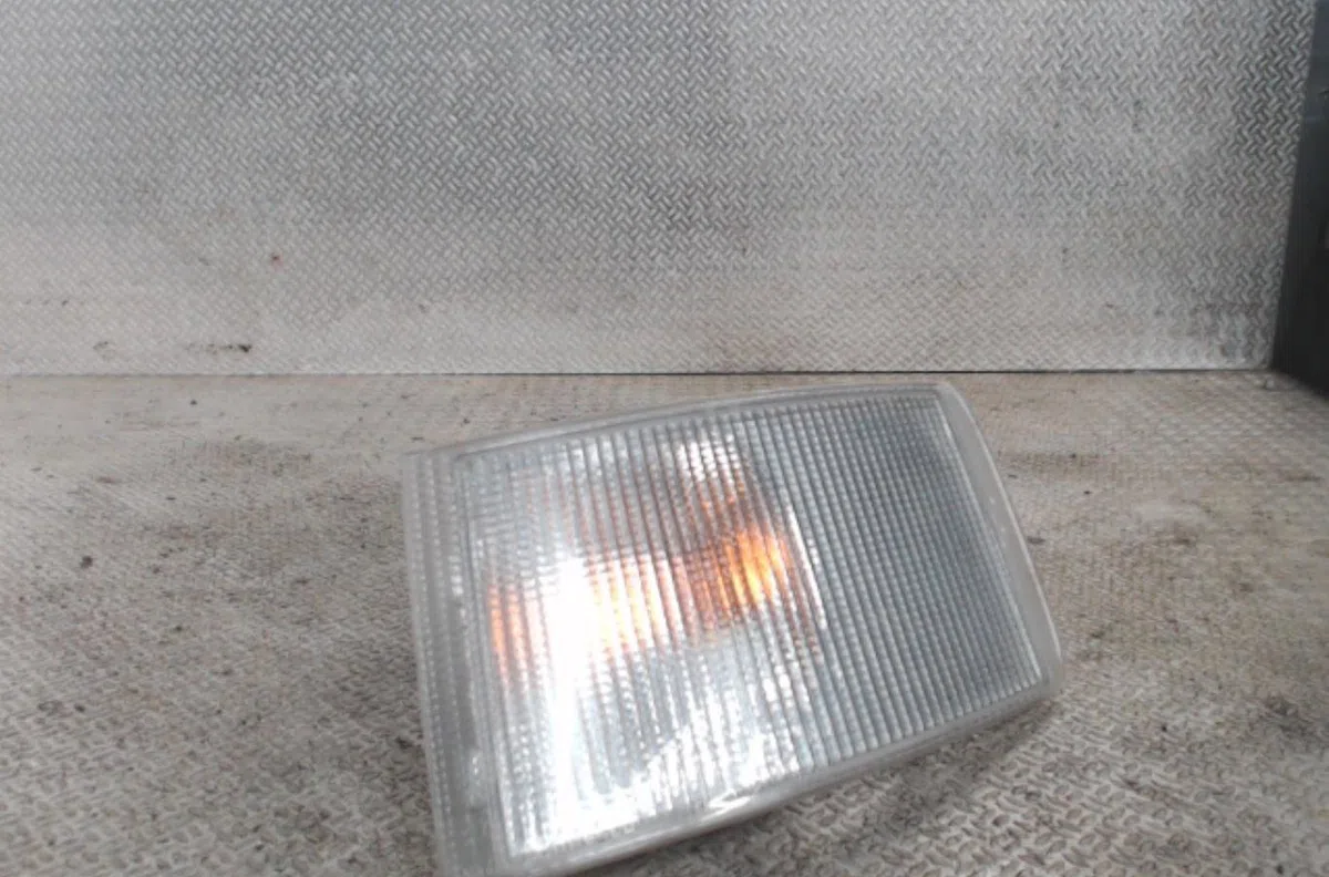 Clignotant gauche Citroen JUMPER Camionnette (230L) 2.8 hdi (2000-2002) occasion — photo 2