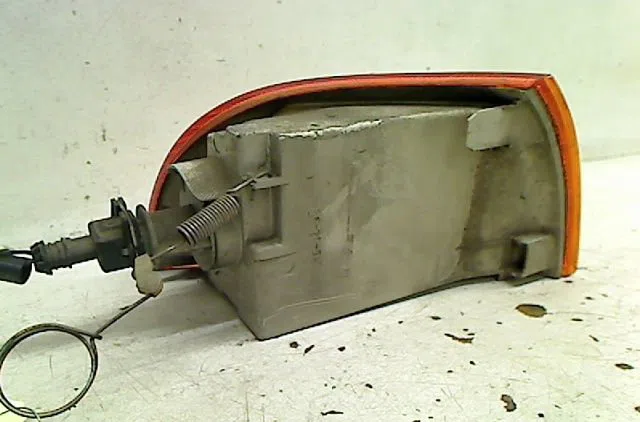 Clignotant gauche Fiat PUNTO (176_) 1.2 16v (1997-1999) occasion — photo 2