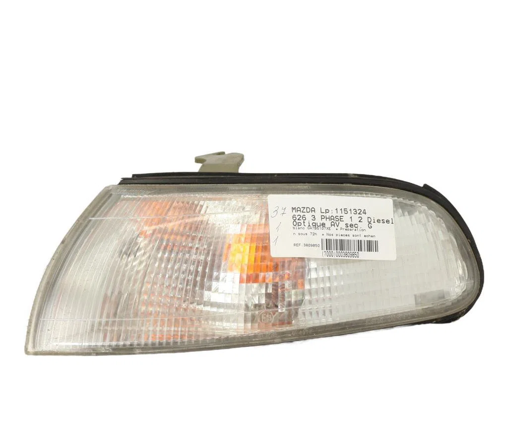 Clignotant gauche Mazda 626 IV Hatchback (GE) 2.0 d glx comprex (gefp) (1993-1997) occasion — photo 2