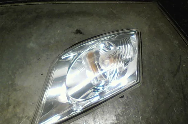 Clignotant gauche Mazda MPV II (LW) 2.0 di (2002-2006) occasion