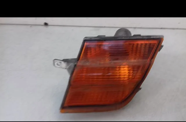 Clignotant gauche Nissan MICRA III (K12) 1.2 16v (2003-2010) occasion