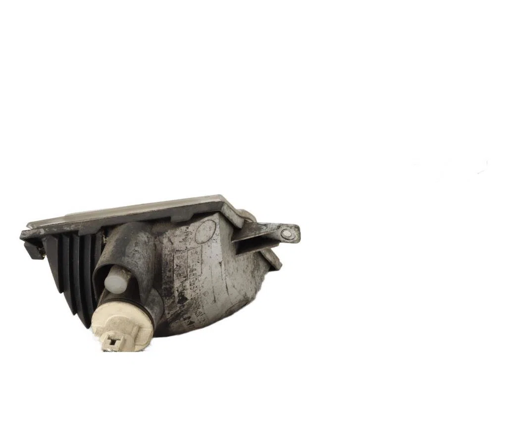 Clignotant gauche Nissan MICRA III (K12) 1.2 16v (2003-2010) occasion — photo 4