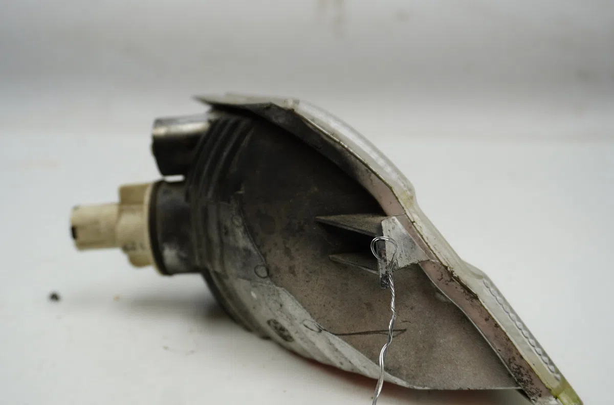 Clignotant gauche Nissan MICRA III (K12) 1.2 16v (2003-2010) occasion — photo 3