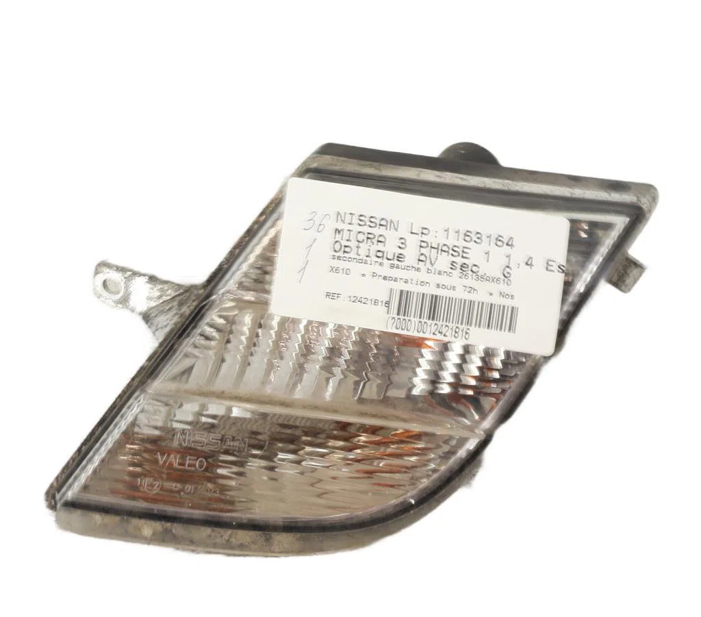 Clignotant gauche Nissan MICRA III (K12) 1.4 16v (2003-2010) occasion — photo 2