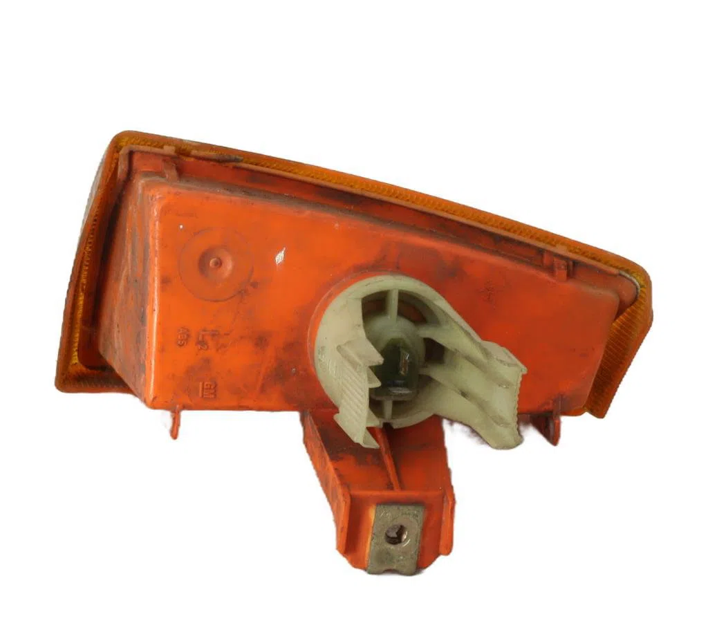 Clignotant gauche Opel KADETT E 3-5 portes (T85) 1.6 s (c08, c48, d08, d48) (1986-1991) occasion — photo 2