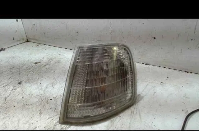 Clignotant gauche PEUGEOT 405 occasion