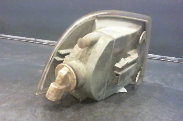 Clignotant gauche RENAULT ESPACE 1992 occasion — photo 2