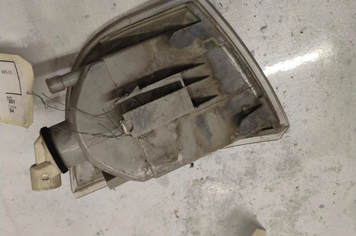Clignotant gauche RENAULT ESPACE 2 PHASE 1 occasion — photo 2