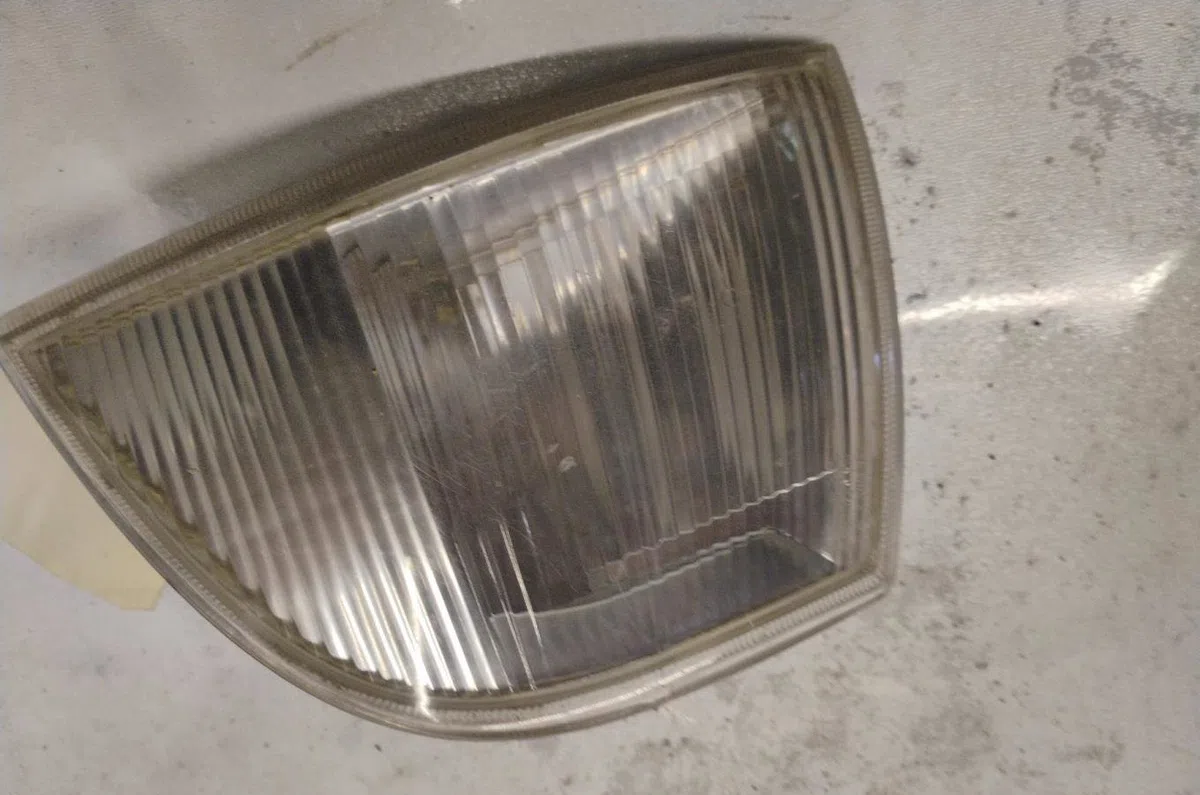 Clignotant gauche RENAULT ESPACE 2 PHASE 1 occasion — photo 3