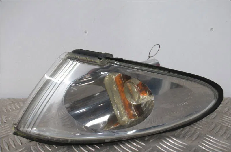 Clignotant gauche Renault ESPACE III (JE0_) 2.0 16v (je0n, je0l, je02) (1998-2002) occasion — photo 2