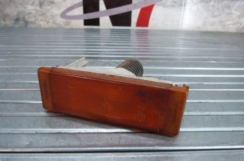 Clignotant gauche RENAULT R11 occasion