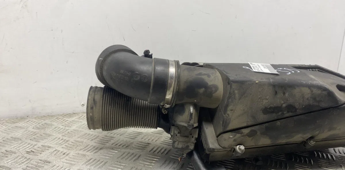 Collecteur admission MERCEDES CLASSE C 203 PHASE 1 BREAK occasion