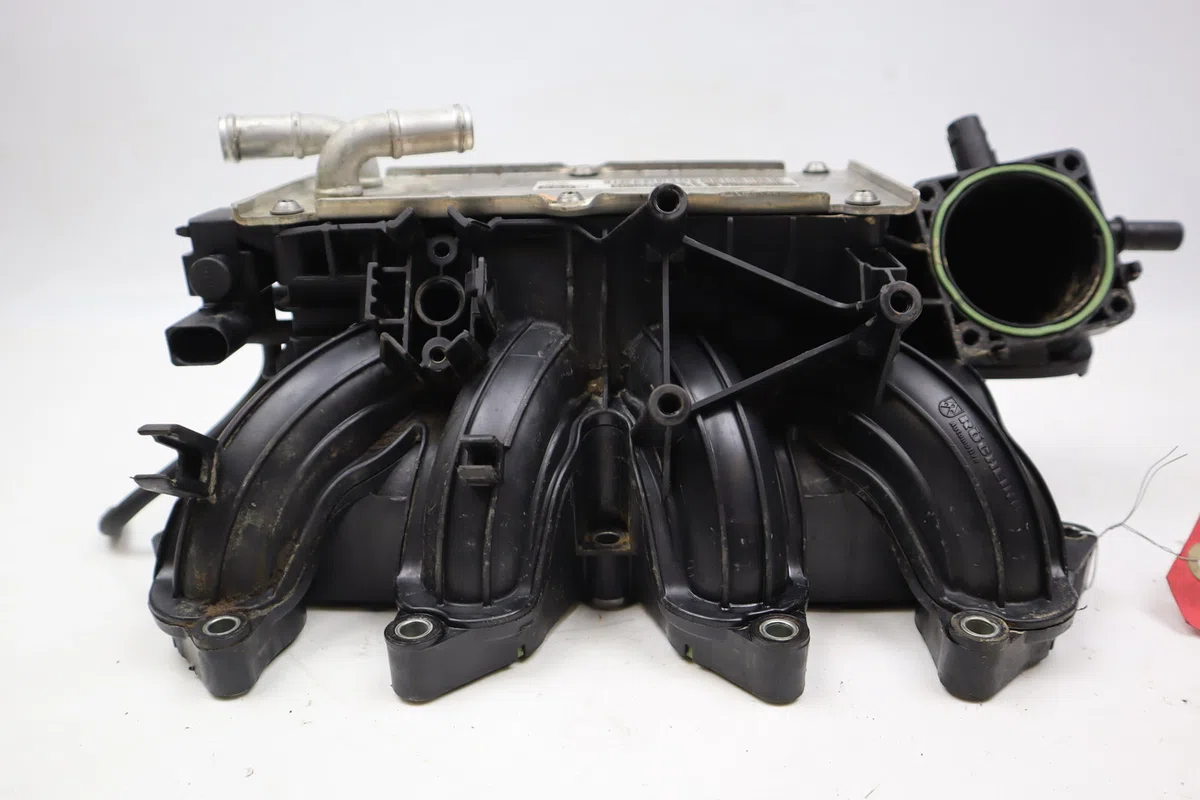 Collecteur admission Volkswagen BEETLE (5C1, 5C2) 1.2 tsi (2011-2019) occasion — photo 3