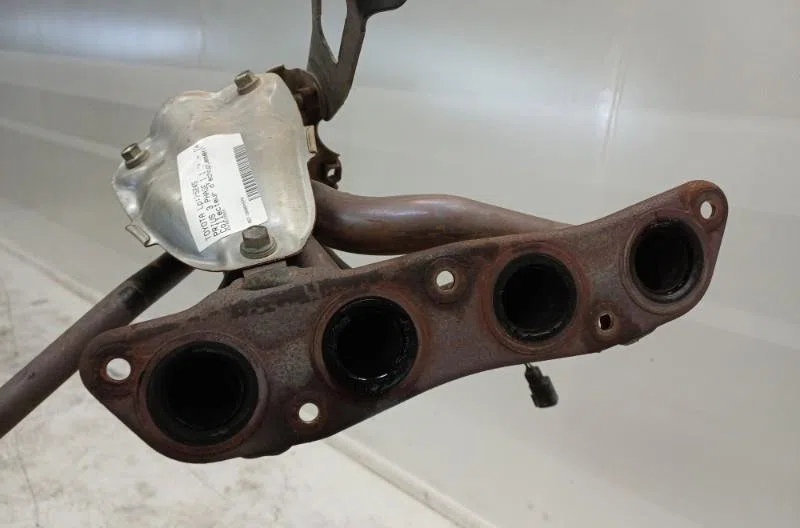 Collecteur echappement TOYOTA PRIUS 3 PHASE 1 occasion — photo 3