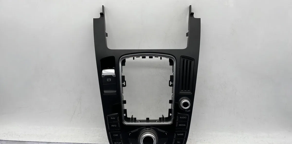 Commande autoradio AUDI Q5 1 PHASE 2 occasion — photo 2