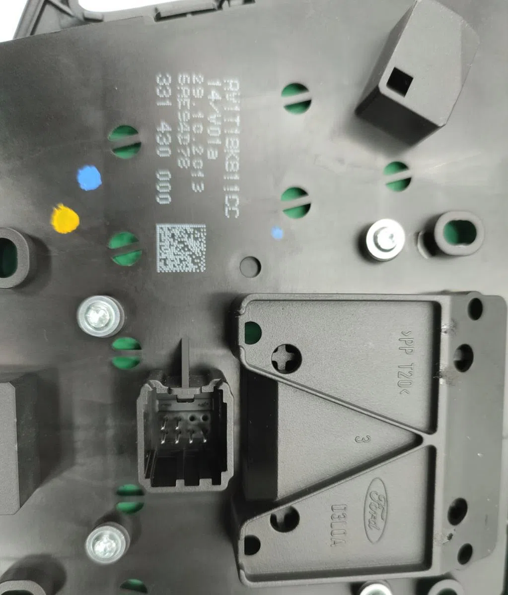 Commande autoradio FORD FIESTA 6 PHASE 2 occasion — photo 4