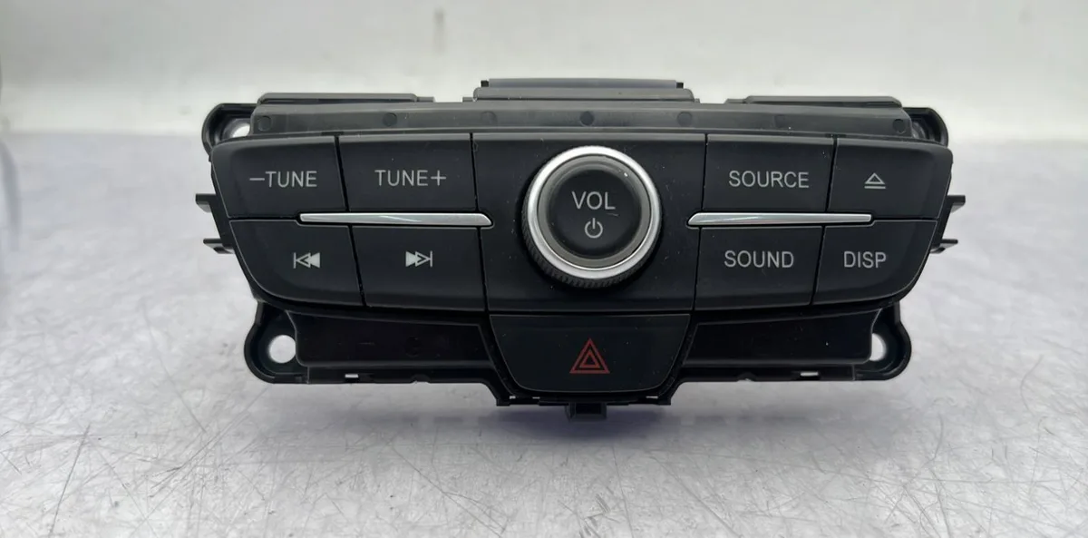 Commande autoradio FORD FOCUS 3 PHASE 2 occasion