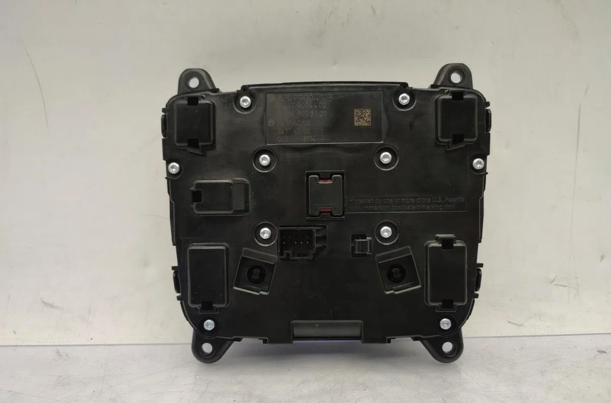 Commande autoradio MERCEDES CLASSE A 177 PHASE 2 occasion — photo 3