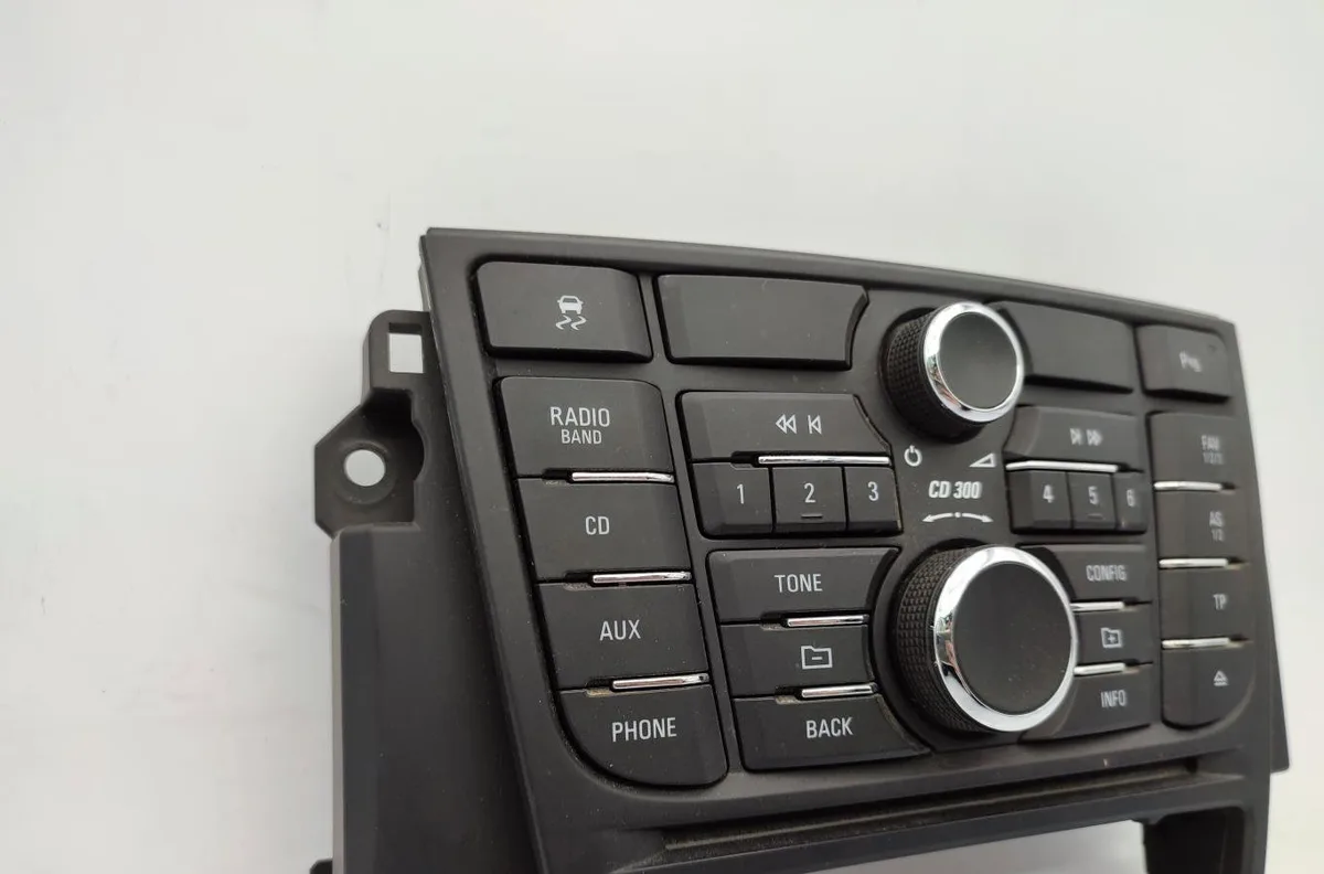 Commande autoradio OPEL MERIVA B PHASE 1 occasion