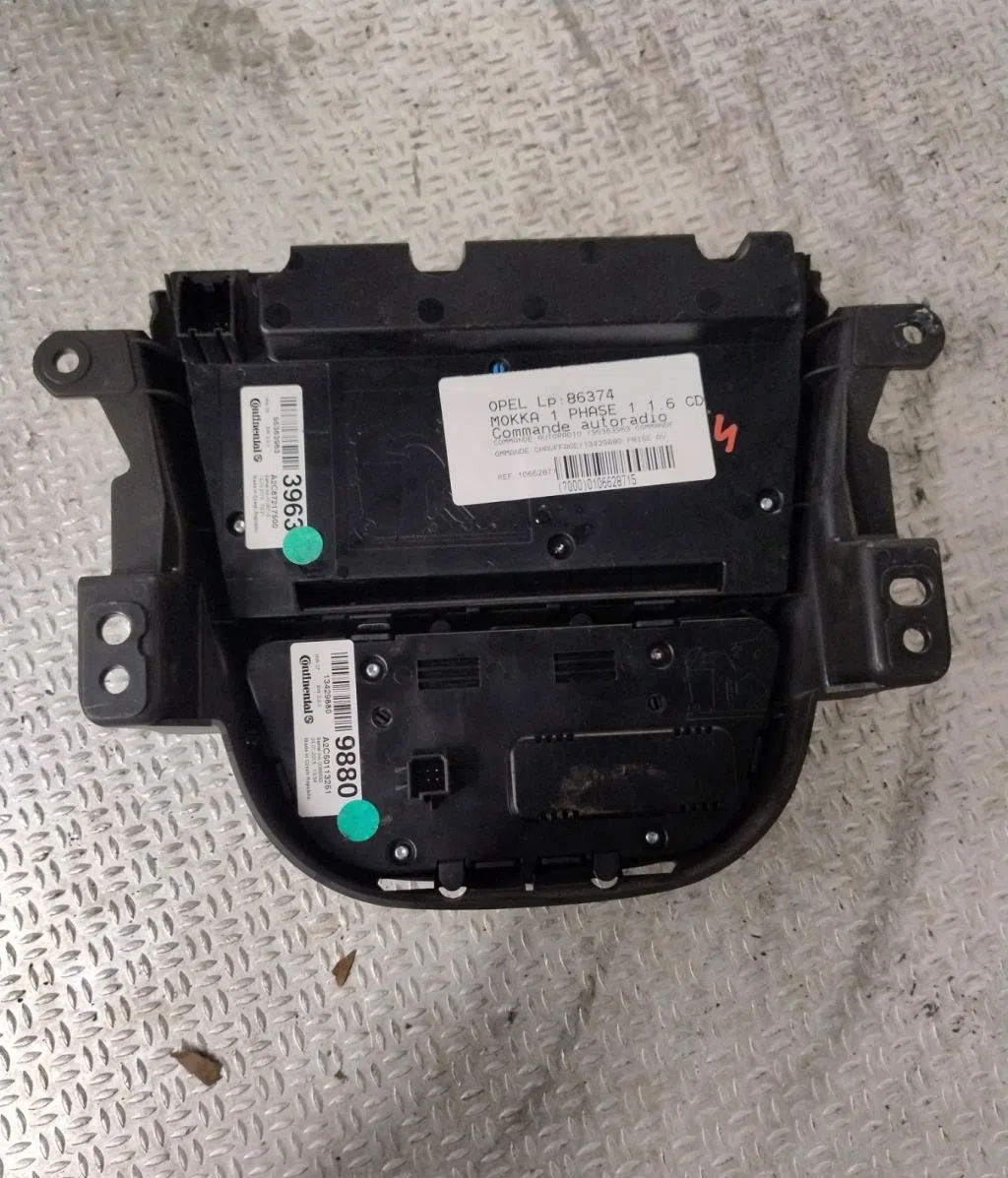Commande autoradio Opel MOKKA - MOKKA X (J13) 1.6 cdti (_76) (2015) occasion — photo 2