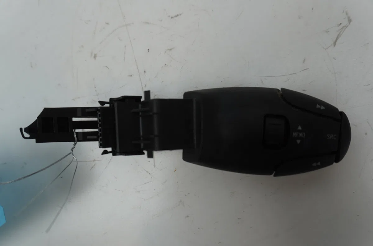 Commande autoradio Peugeot 207-207 (WA_, WC_) 1.6 hdi (2006-2013) 5 portes occasion — photo 2