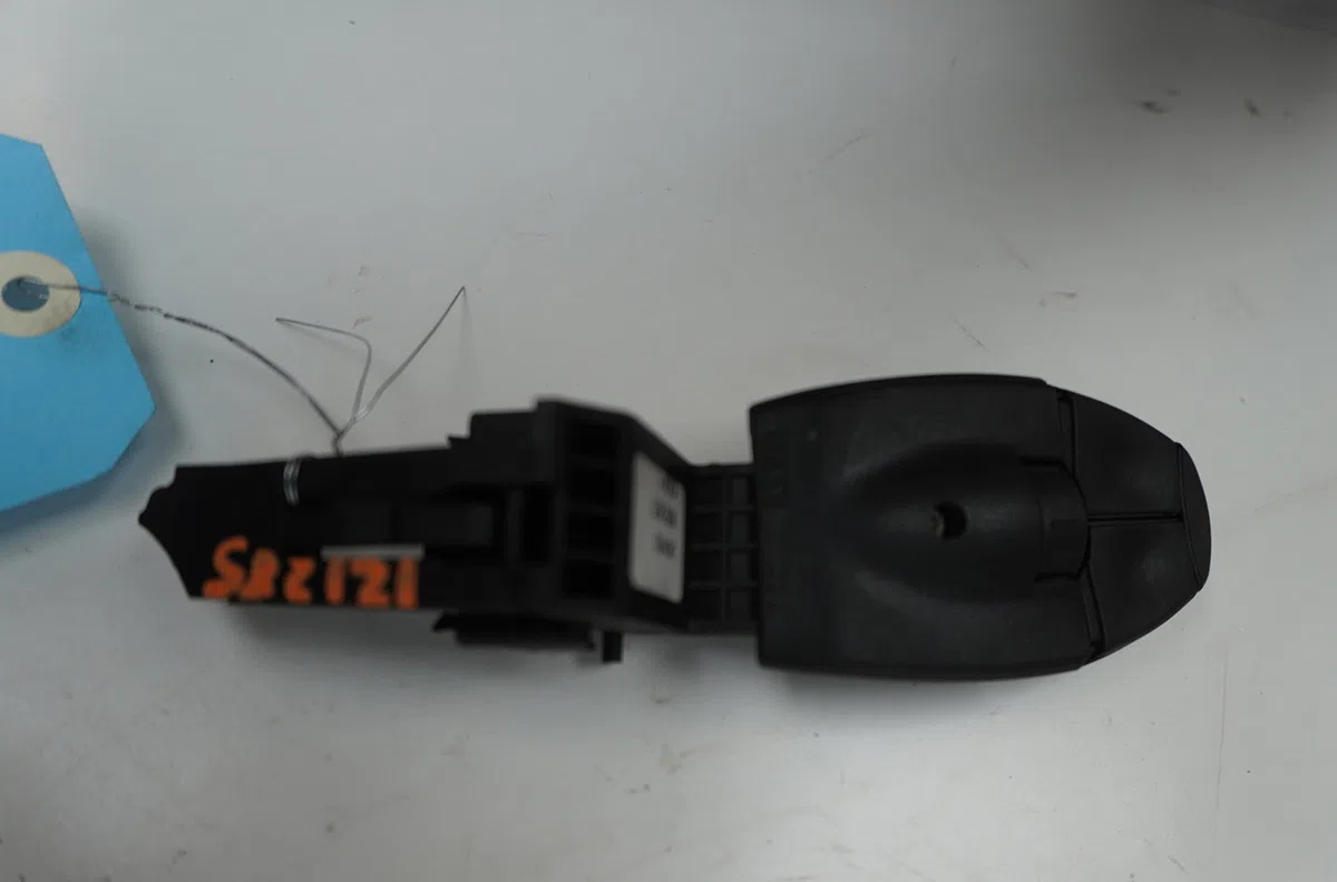 Commande autoradio Peugeot 207-207 (WA_, WC_) 1.6 hdi (2006-2013) 5 portes occasion — photo 4
