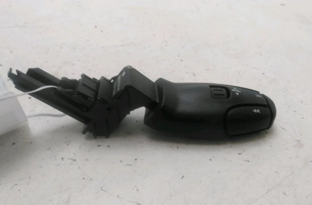 Commande autoradio Peugeot 3008 Monospace (0U_) 1.6 hdi (2009-2016) 5 portes occasion — photo 2