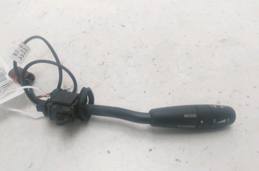 Commande autoradio Peugeot 406 Coupé (8C) 3.0 v6 (2000-2004) occasion — photo 2