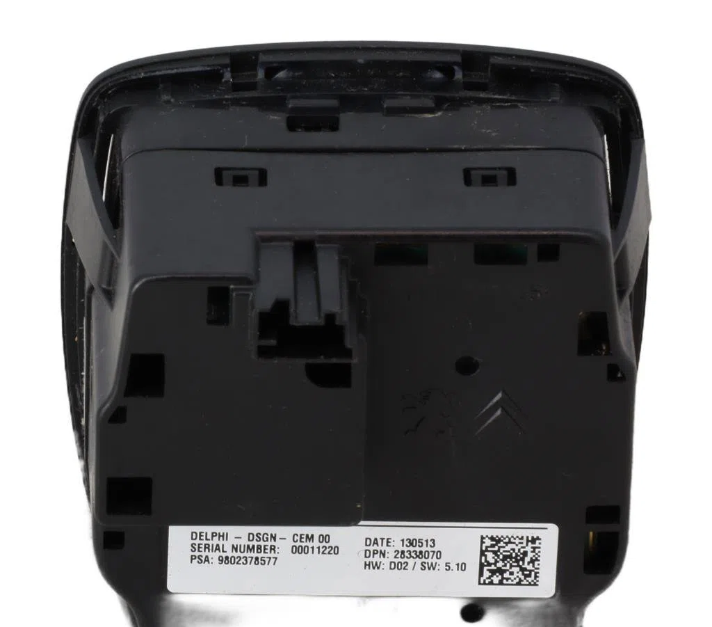 Commande autoradio Peugeot 508 SW I (8E_) 2.0 hdi (2010-2018) occasion — photo 2