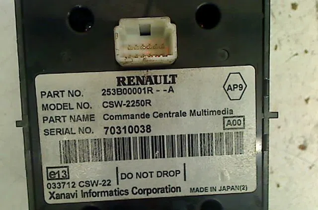 Commande autoradio Renault ESPACE IV (JK0-1_) 2.0 dci (jk03, jk04, jk1c, jk1g, jk1j, jk1k) (2006) 5 portes occasion — photo 2